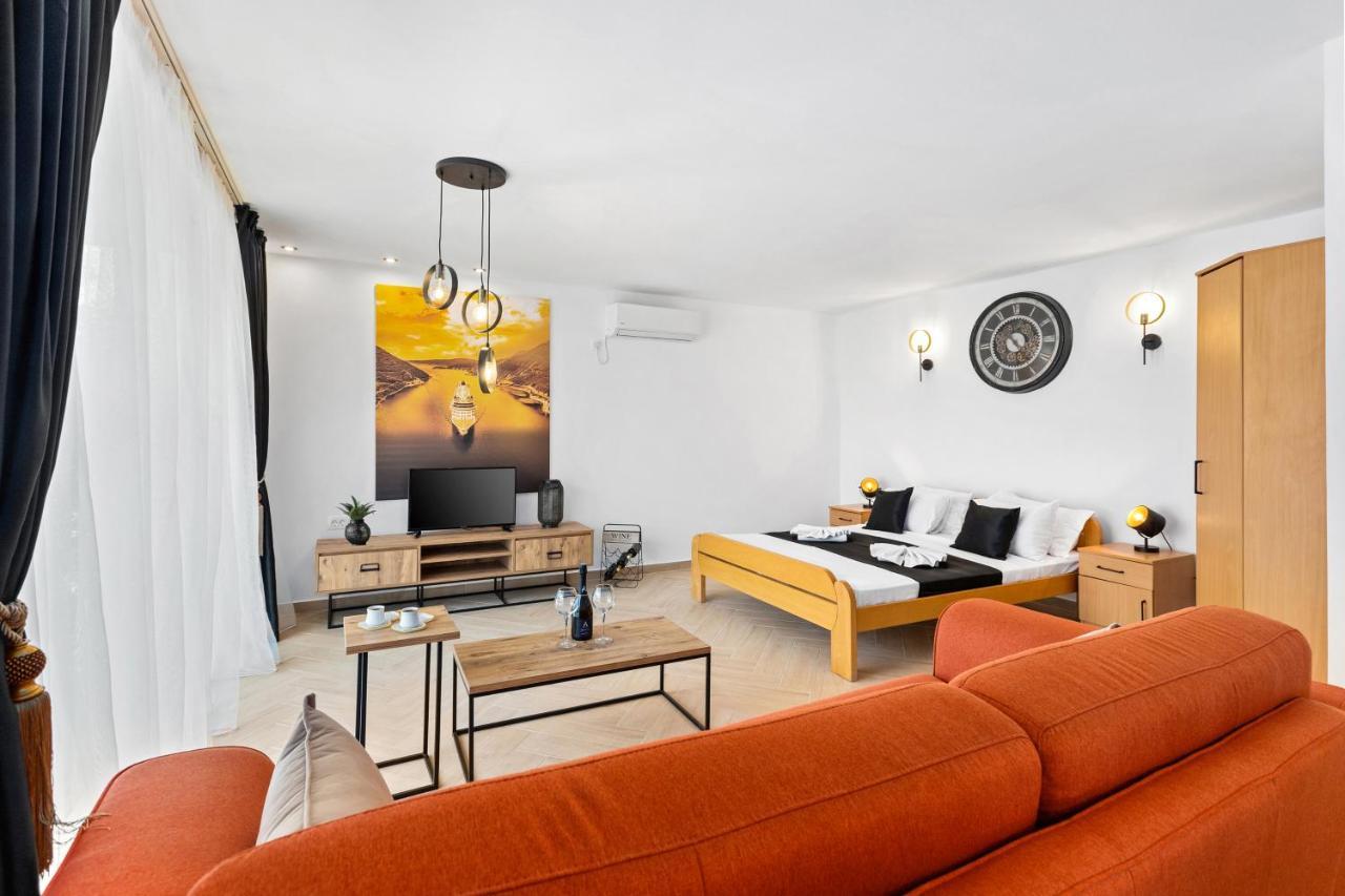 Apartments Casa Mia โกตอร์ ภายนอก รูปภาพ