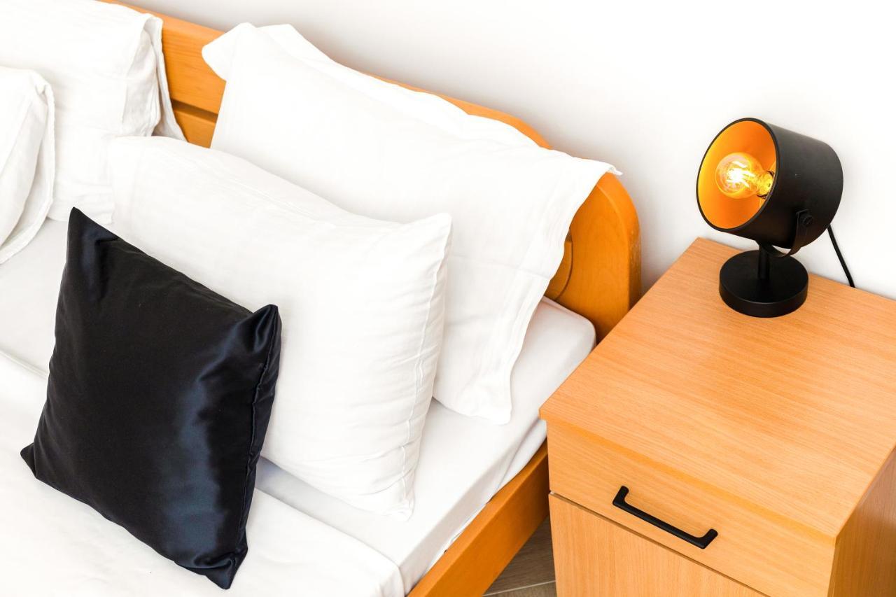 Apartments Casa Mia โกตอร์ ภายนอก รูปภาพ