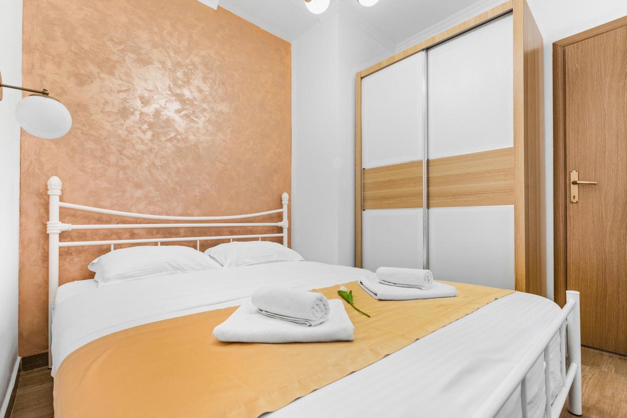 Apartments Casa Mia โกตอร์ ภายนอก รูปภาพ